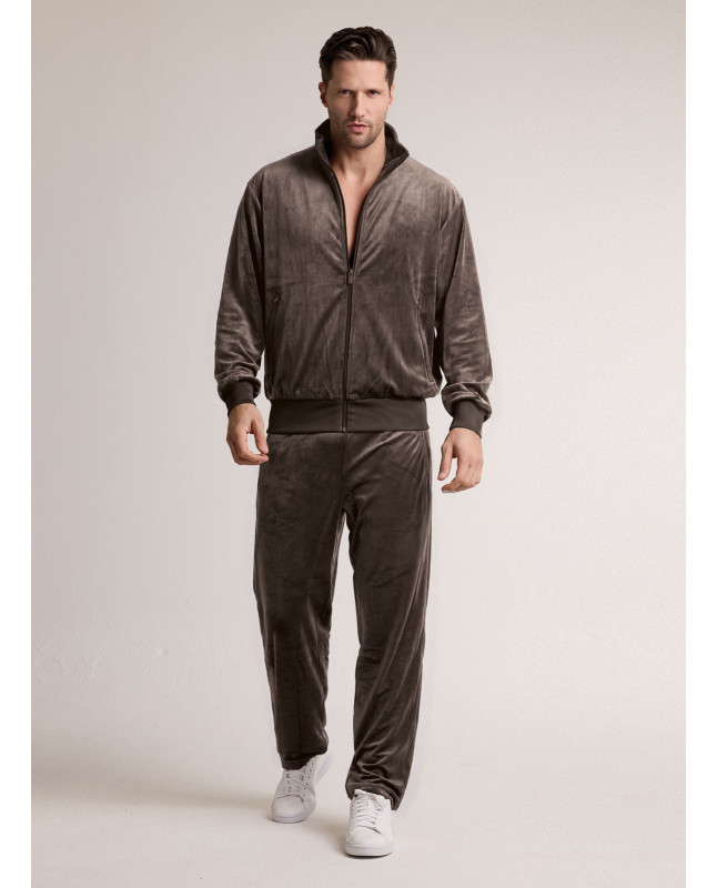 Tuta in tessuto morbido con felpa full zip e pantalone lungo dritto