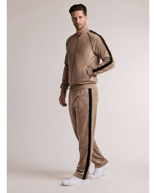 Tuta in tessuto morbido con felpa bomber full zip e pantalone lungo dritto