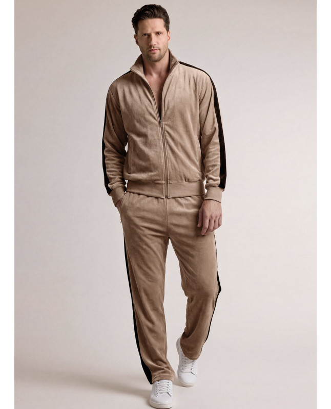 Tuta in tessuto morbido con felpa full zip e pantalone lungo dritto