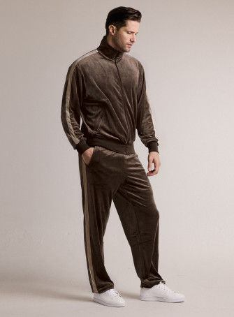 Tuta in tessuto morbido con felpa full zip e pantalone lungo dritto