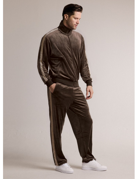 Tuta in tessuto morbido con felpa full zip e pantalone lungo dritto