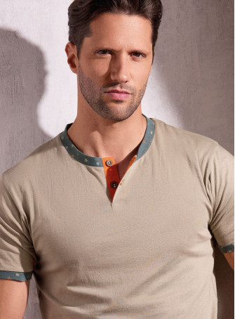 Pigiama uomo serafino mezza manica in jersey di cotone con shorts micro fantasia palmette Serie Oasi INFIOREUOMO 2