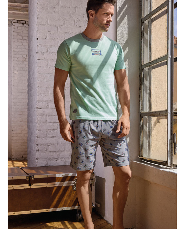 Pigiama uomo girocollo mezza manica in jersey di cotone con shorts Serie Music Play INFIOREUOMO