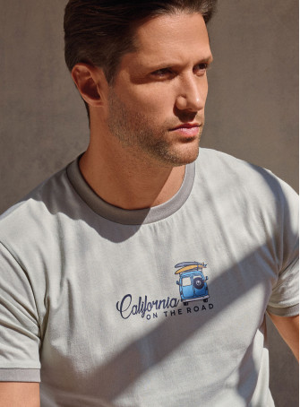 Pigiama uomo girocollo mezza manica in jersey di cotone con shorts Serie Go Surf INFIOREUOMO 2