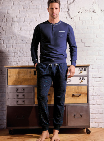 Pigiama uomo serafino manica lunga in jersey di cotone con pantalone lungo con polsi Serie Play Dog INFIOREUOMO 2