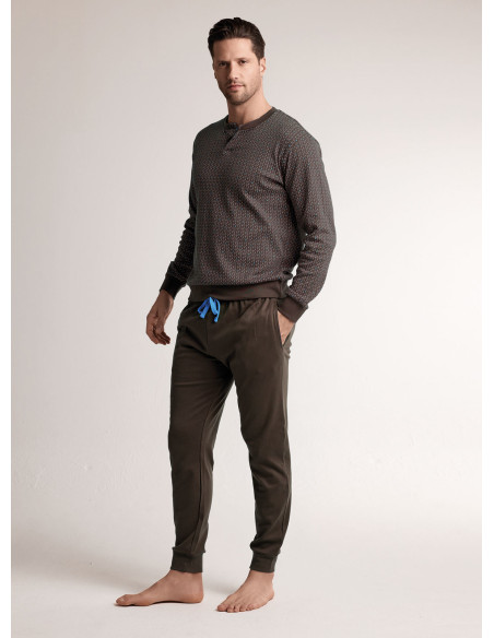Pigiama in interlock di cotone con maglia serafino a maniche lunghe e pantalone lungo con polsi