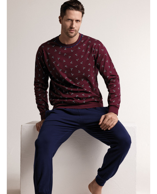 Pigiama in interlock di cotone con maglia girocollo a maniche lunghe e pantalone lungo con polsi