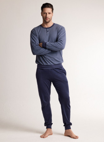 Pigiama in interlock di cotone con maglia serafino a maniche lunghe e pantalone lungo con polsi