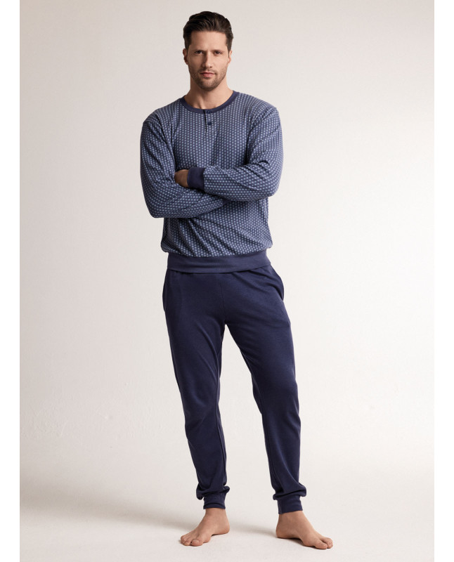Pigiama in interlock di cotone con maglia serafino a maniche lunghe e pantalone lungo con polsi