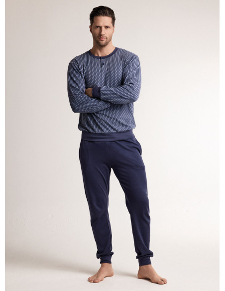Pigiama in interlock di cotone con maglia serafino a maniche lunghe e pantalone lungo con polsi