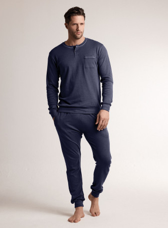 Pigiama in interlock di cotone con maglia serafino a maniche lunghe e pantalone lungo con polsi 2